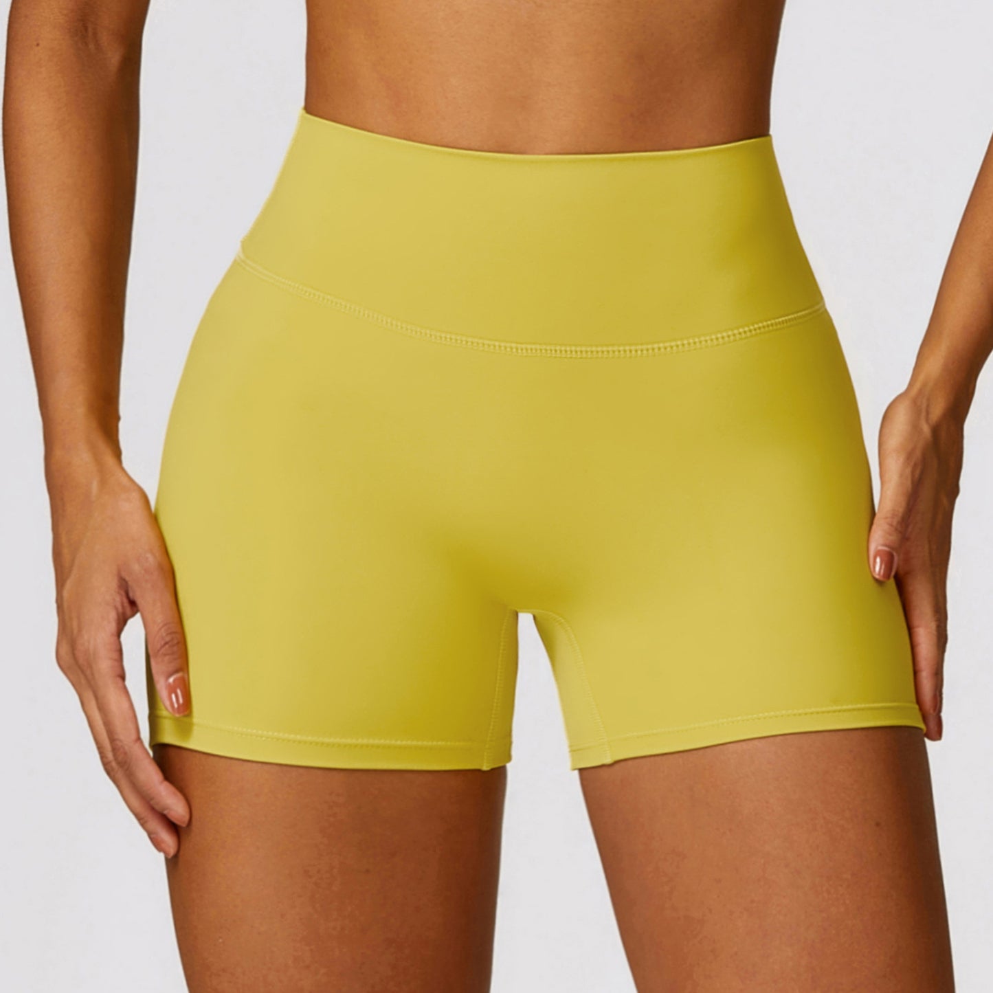 Gebürstete High-Waist Yoga-Shorts – bauchformend, Po-liftend (Peach-Effekt), eng anliegend, ideal zum Laufen & fürs Fitness-Training