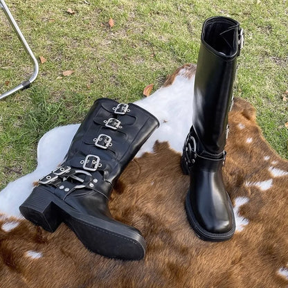 Stiefeletten mit runder Spitze und Blockabsatz