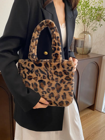 Leoparden-Fluff Handtasche mit Reißverschluss