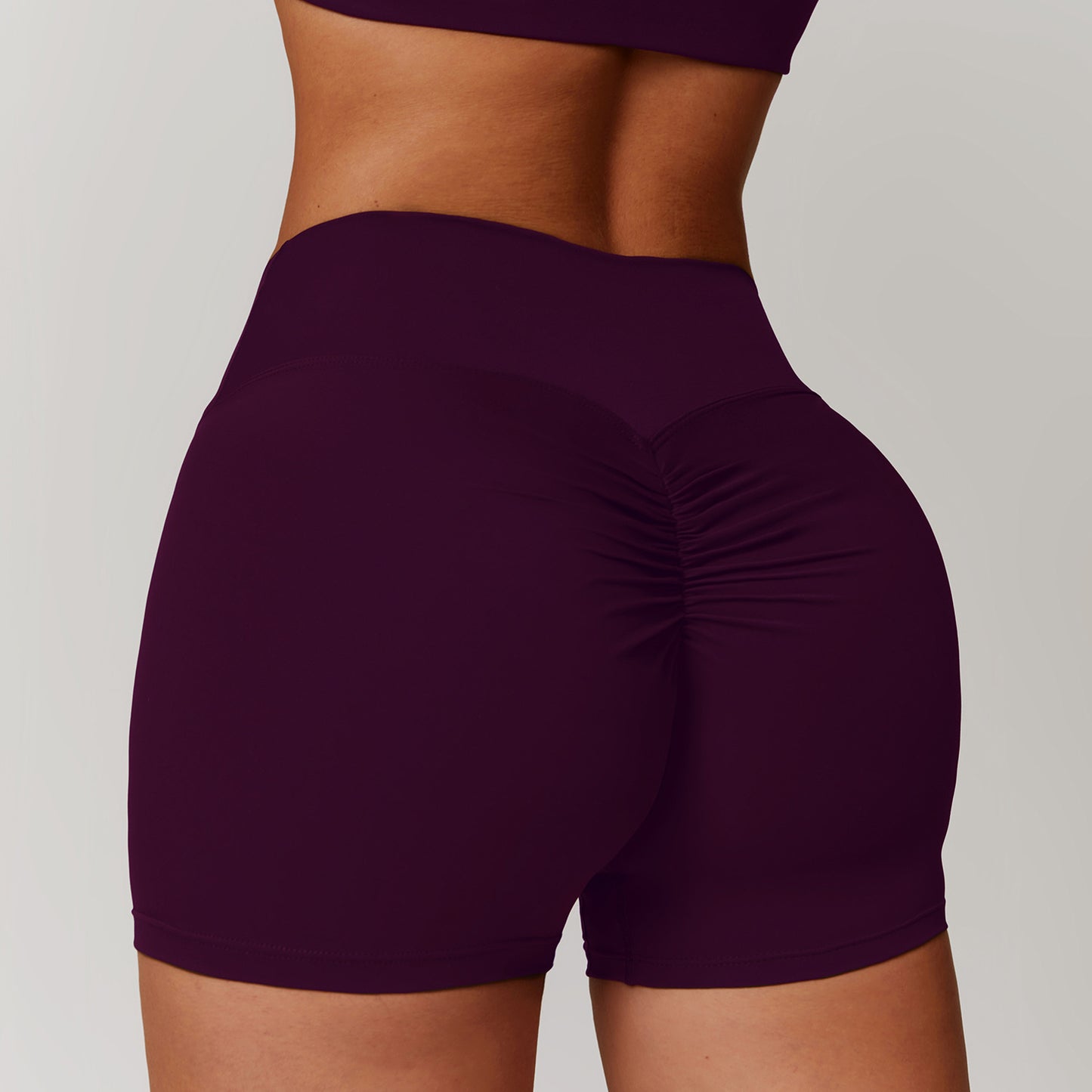 Gebürstete High-Waist Yoga-Shorts – bauchformend, Po-liftend (Peach-Effekt), eng anliegend, ideal zum Laufen & fürs Fitness-Training