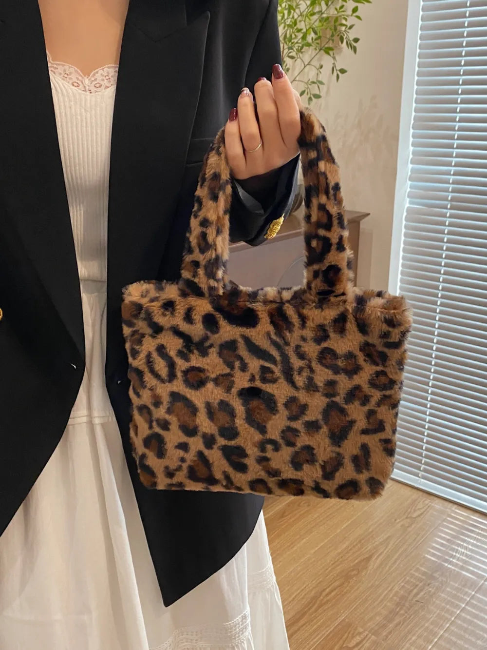 Leoparden-Fluff Handtasche mit Reißverschluss